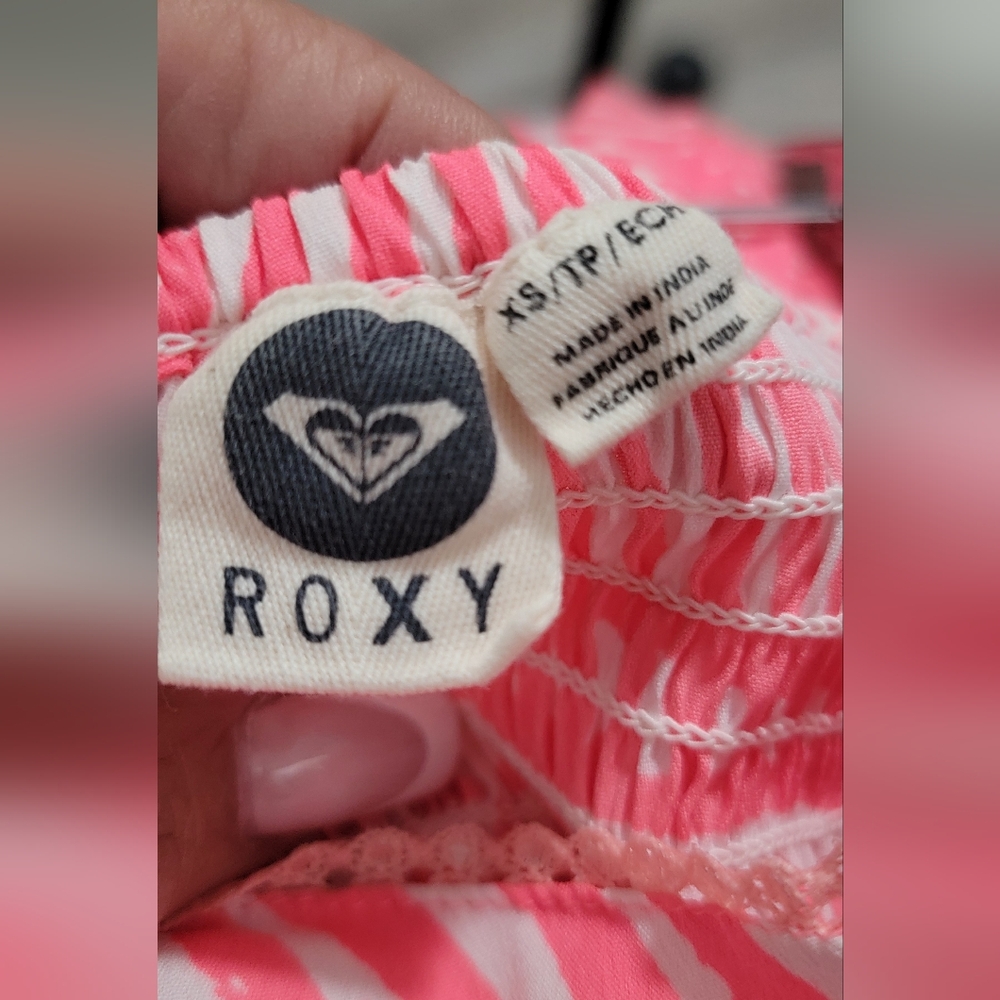 Roxy Coral and White Striped Top Size XS - Picture 6 of 6